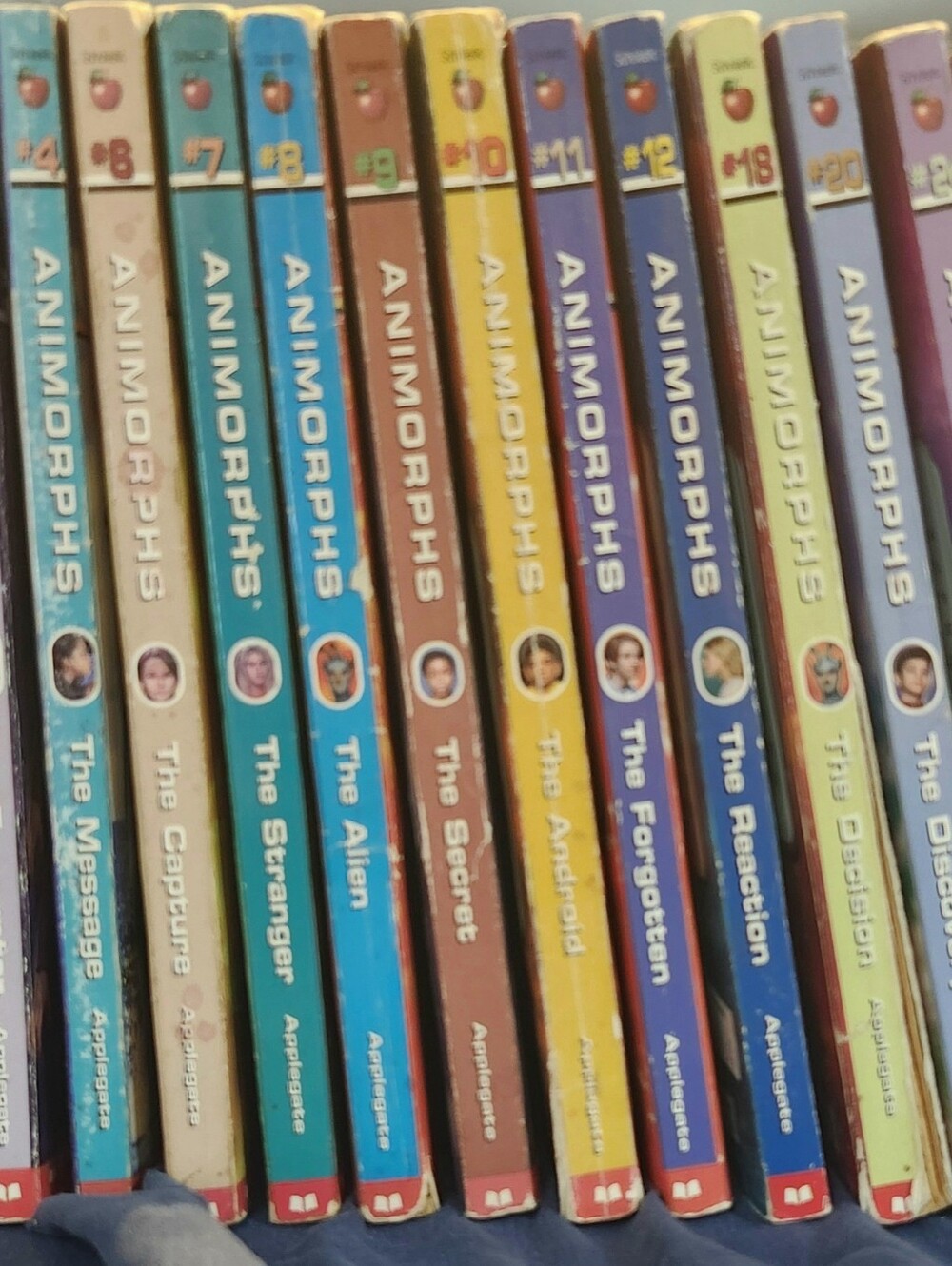 Y2K/Vintage Animorphs Book Collection With 16 Books